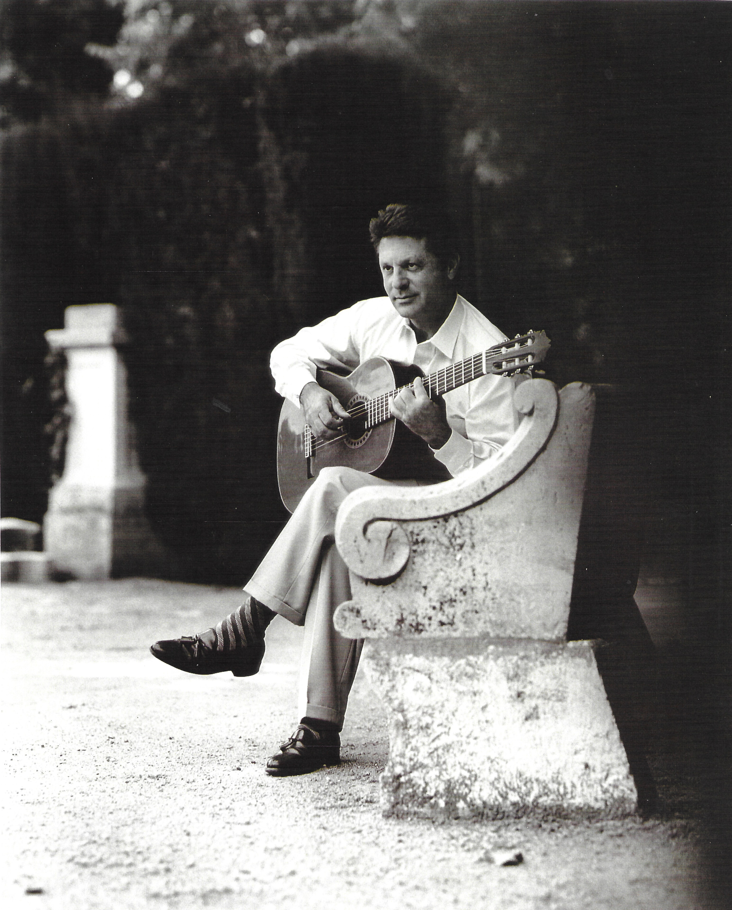 In the Gardens of Aranjuez, Spain, 1997. Photo by Javier Salas